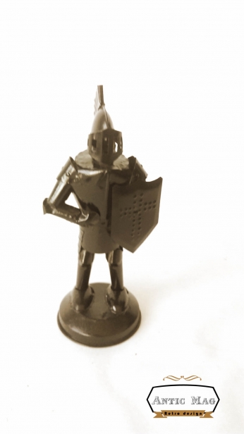 armura cavaler medieval miniatura